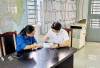 Tổ công nghệ số cộng đồng phường Long Thành Bắc ra quân hỗ trợ người dân nộp hồ sơ trực tuyến tại bộ phận một cửa UBND phường Long Thành Bắc