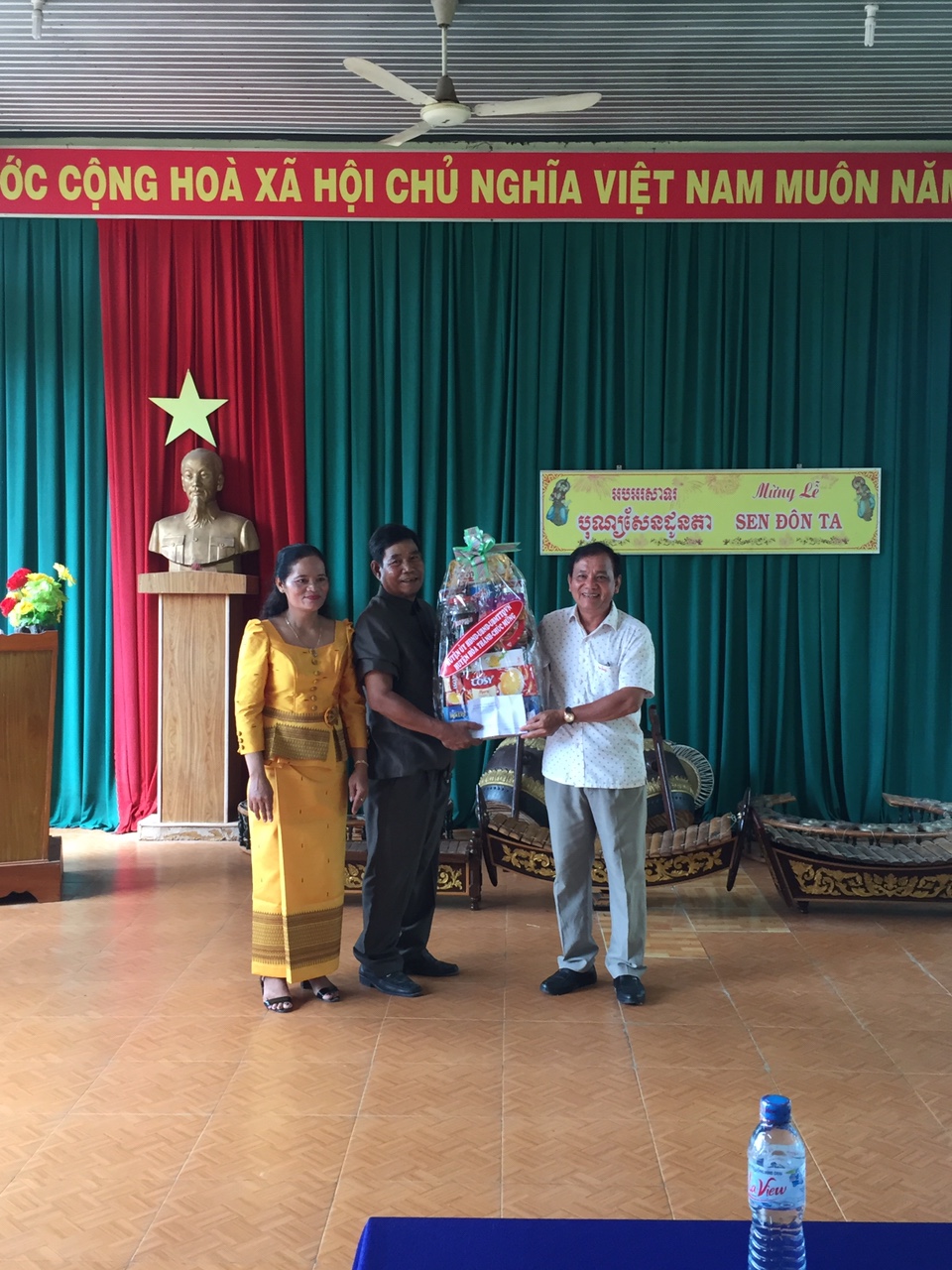 Ông Lê Hồng Vân - Phó chủ tịch UBND huyện.jpg