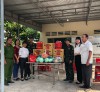 Hội LHPN xã Trường Đông tặng quà cho cán bộ, chiến sĩ Sư  Đoàn 5  phối hợp làm công tác dân vận đợt 2 năm 2022 tại xã Trường Đông