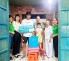 Hội LHPN phường Long Thành Bắc cùng mạnh thường quân trao sổ tiết kiệm cho trẻ mồ côi do Covid-19 ở phường Long Thành Trung
