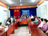 Hội LHPN xã Long Thành Nam tặng quà cho hội viên phụ nữ có hoàn cảnh khó khăn trên địa bàn xã