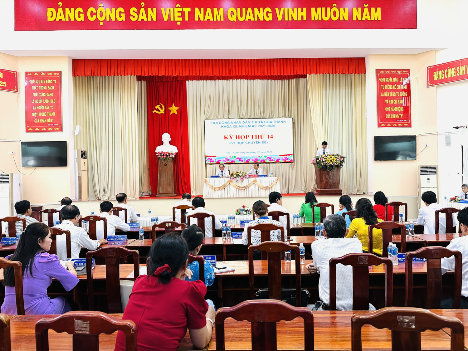 HĐND thị xã Hoà Thành thông qua nghị quyết sắp xếp, tinh gọn tổ chức bộ máy