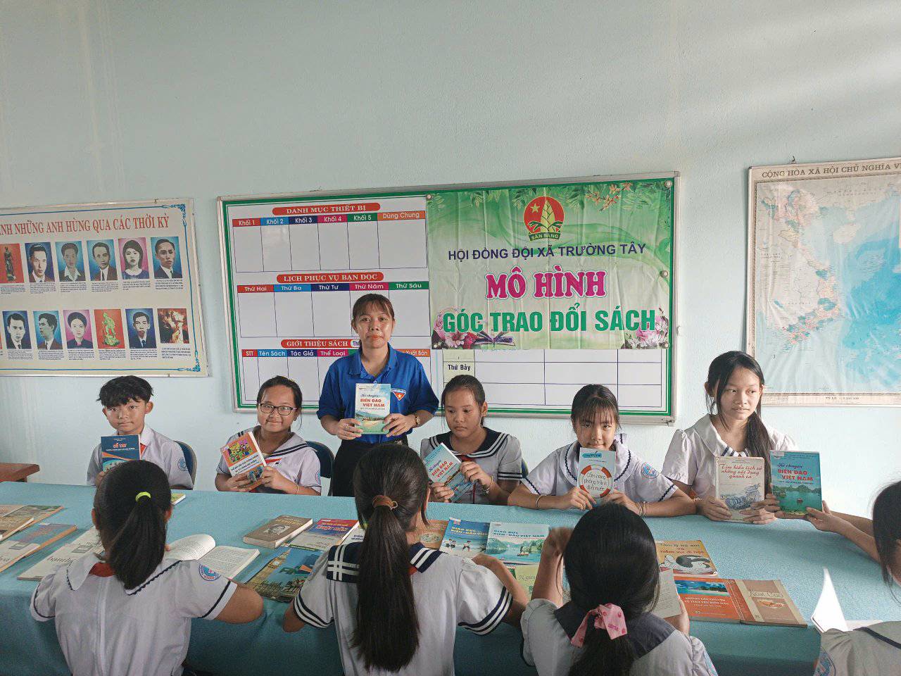 Tiếp tục duy trì hiệu quả mô hình "Góc trao đổi sách", lan tỏa văn hóa đọc trong học sinh